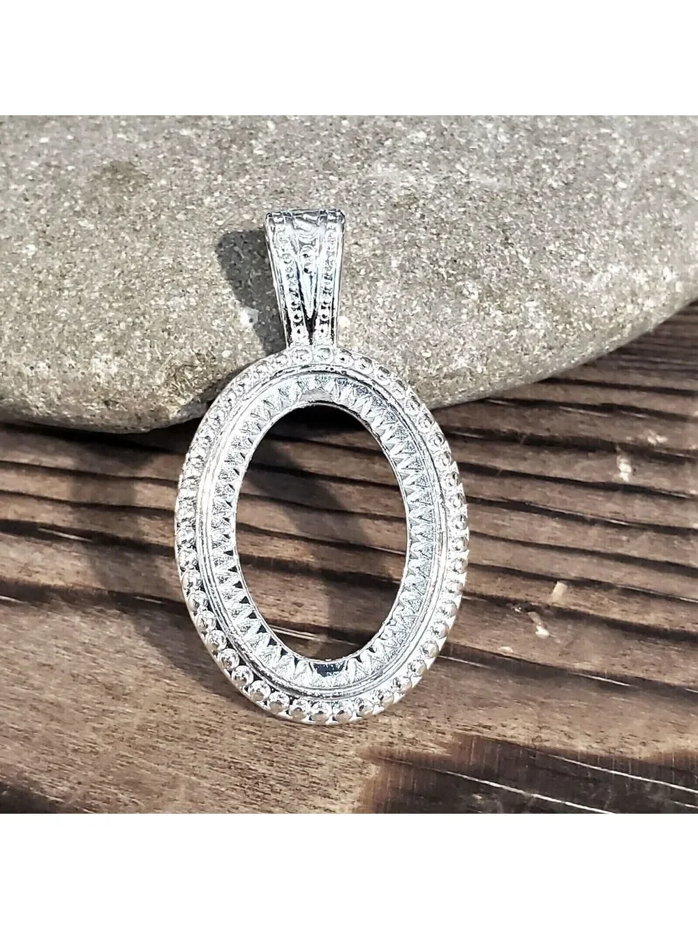 Sterling Silver Plated Art Deco Dotted 25x18mm Oval Cabochon Pendant Setting